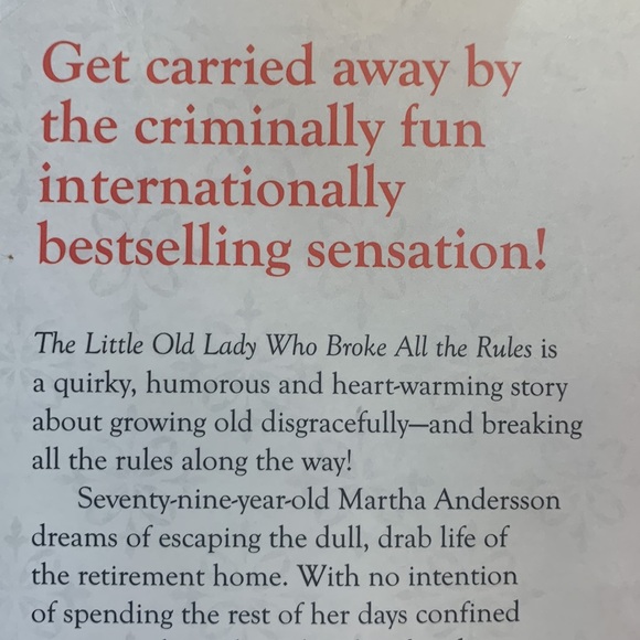 Humour. The little old lady who broke all the rules. Novel - Picture 3 of 5